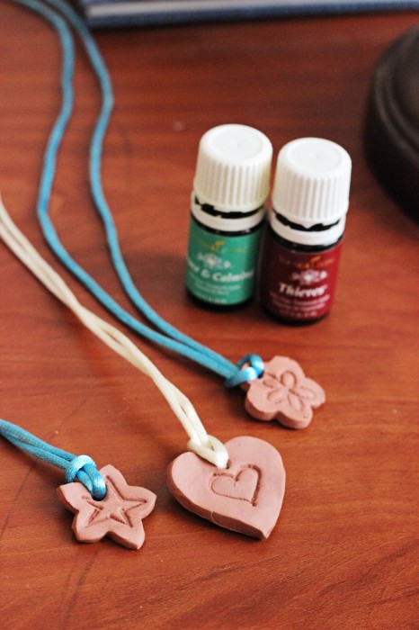 DIY Essential Oil Diffuser Necklace Tutorial