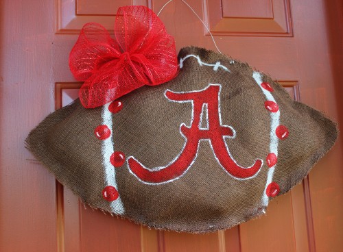 DIY Burlap Door Hanger