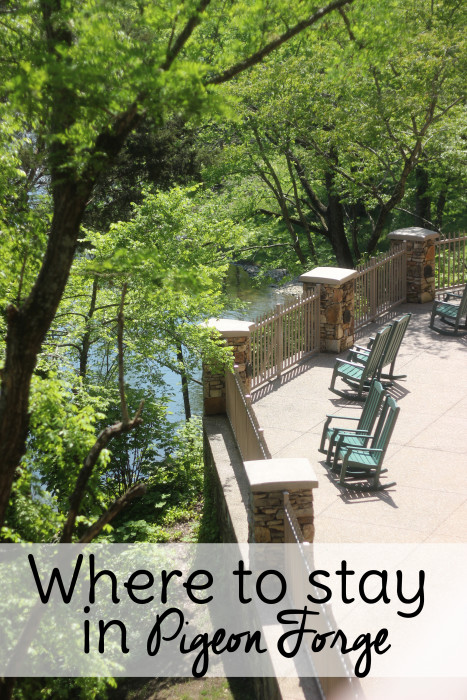 Where to stay in Pigeon Forge cabins or hotel? Find out before you travel!