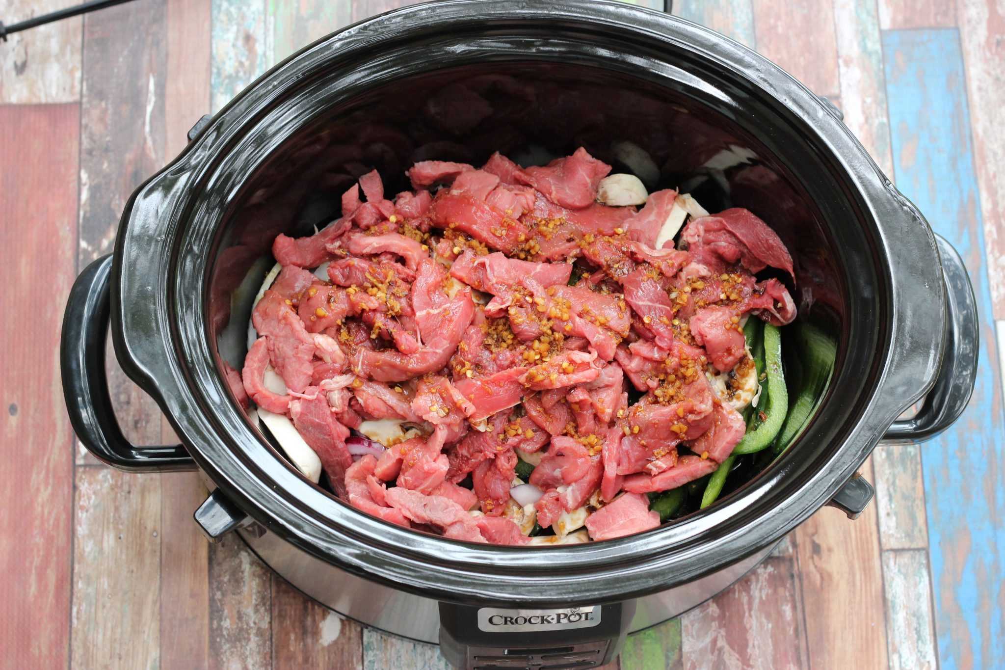 Slow cooker recipes are my favorite way to get dinner on the table. Try this Crock-Pot recipe for Green Pepper Steak for an easy dinner. You'll fall in love with Crockpot meals live I have!