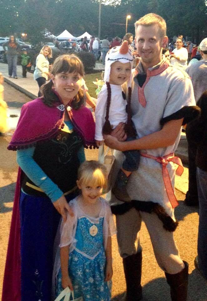 frozen family costumes