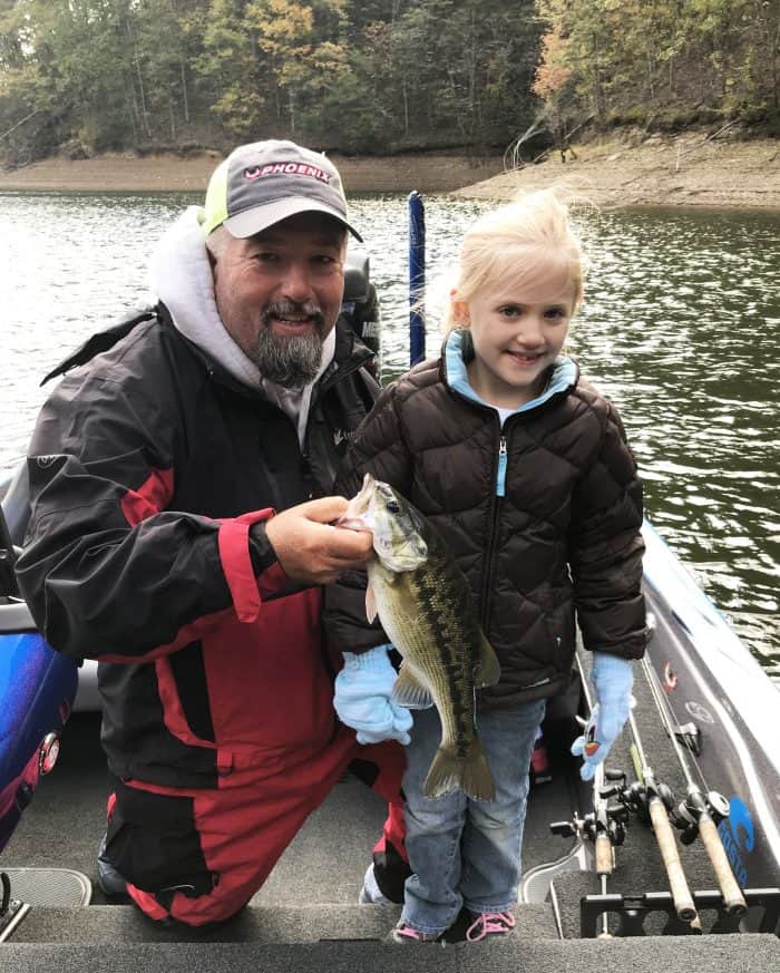 Smith Lake fishing and camping is fun for the whole family! Part of the Alabama Bass Trail, there's bass fishing and a whole lot more.