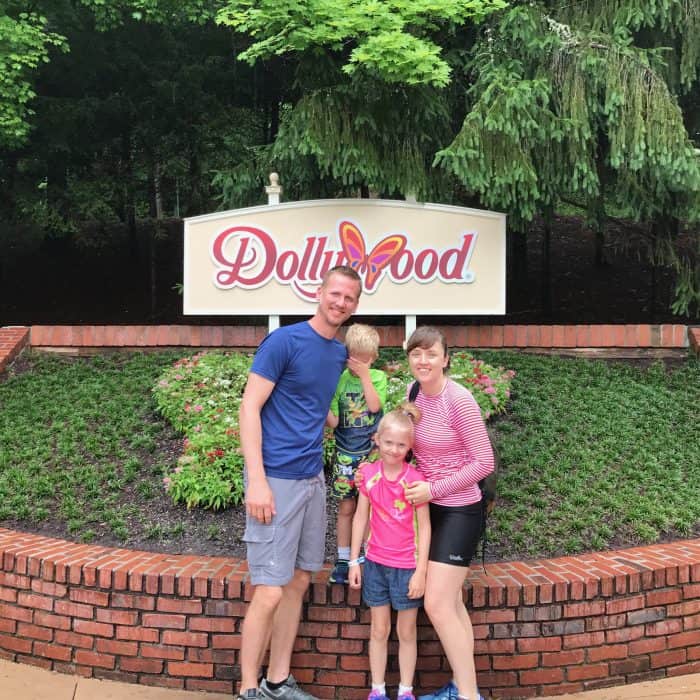 Pigeon Forge family fun can be found nearly everywhere you turn at this Tennessee destination. How do you choose what to do? Don't miss these Pigeon Forge family attractions on your next Smoky Mountain vacation. 10+ Pigeon Forge attractions for kids!
