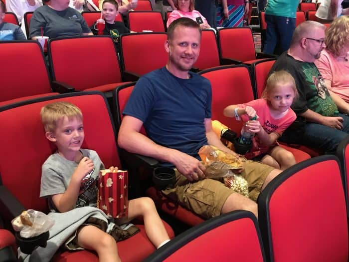 Pigeon Forge family fun can be found nearly everywhere you turn at this Tennessee destination. How do you choose what to do? Don't miss these Pigeon Forge family attractions on your next Smoky Mountain vacation. 10+ Pigeon Forge attractions for kids!