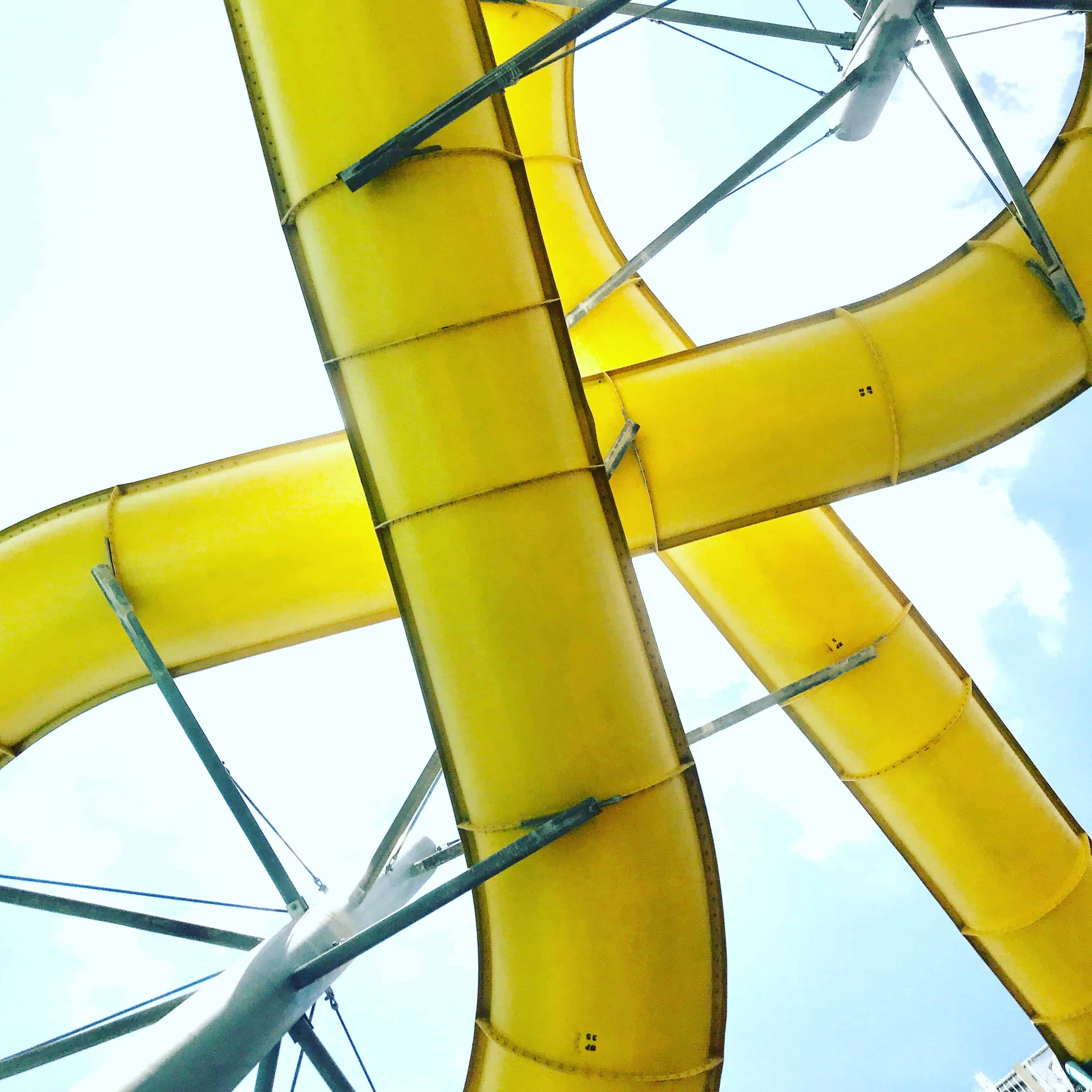 Schlitterbahn Wolf Pack ride