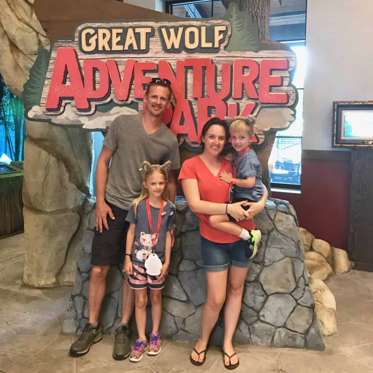 great wolf lodge georgia family picture