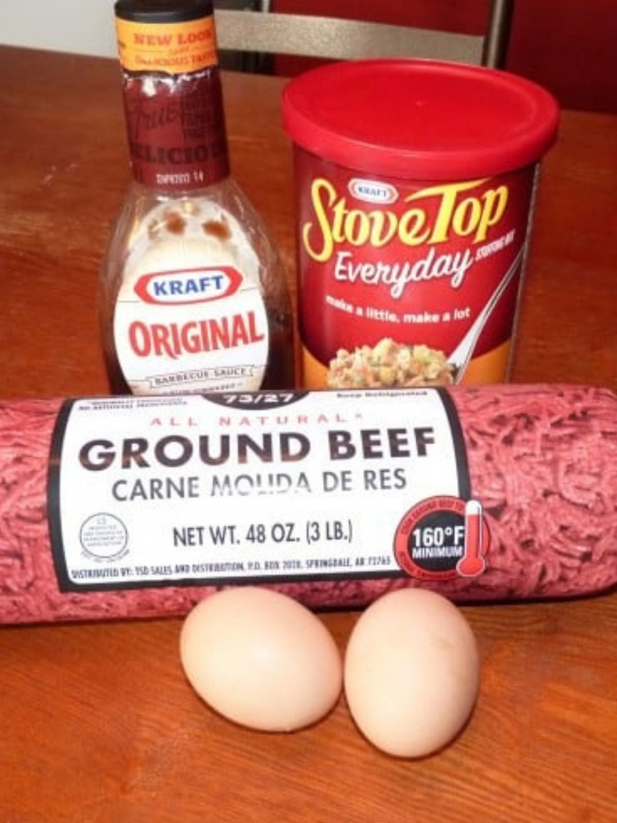 Stove top stuffing meatloaf ingredients eggs, ground beef, bbq sauce, stove top stuffing.