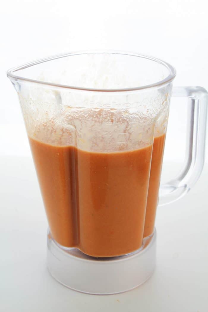 vegan tomato soup in a blender
