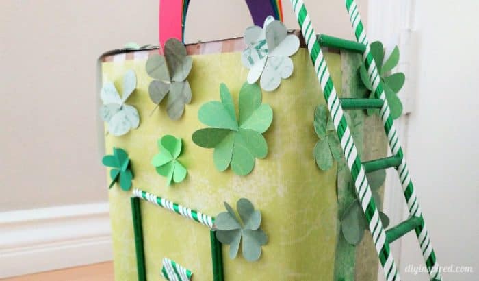 DIY Leprechaun Trap  Grey Skies & Rainbow Highs