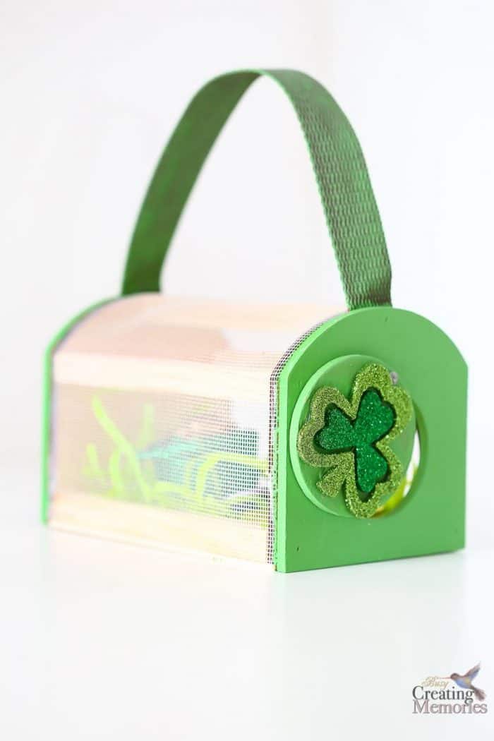 https://sweettmakesthree.com/wp-content/uploads/2019/02/leprechaun-trap-ideas-700x1050.jpg