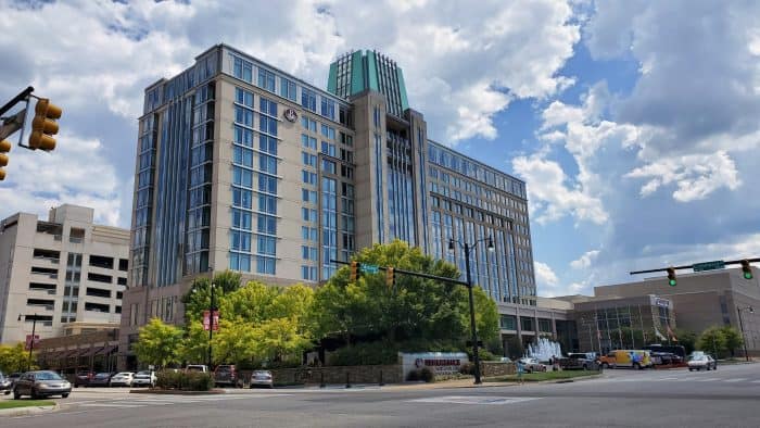 outside the renaissance hotel montgomery alabama