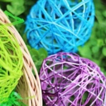cropped-string-easter-eggs.jpg