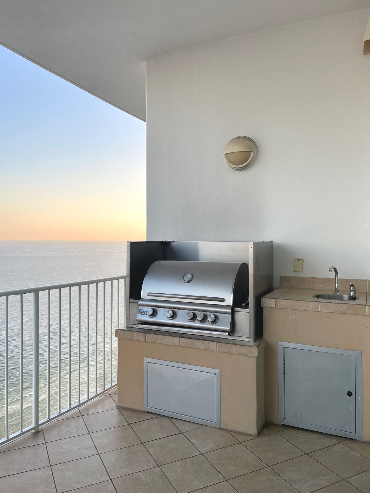 Gas grill and grilling station on the balcony at Turquoise Place.